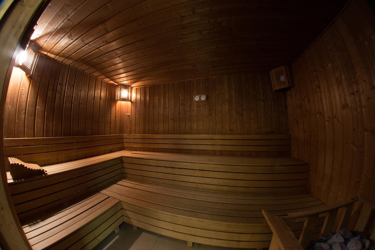 Hotel Karino Spa Polanczyk Bagian luar foto