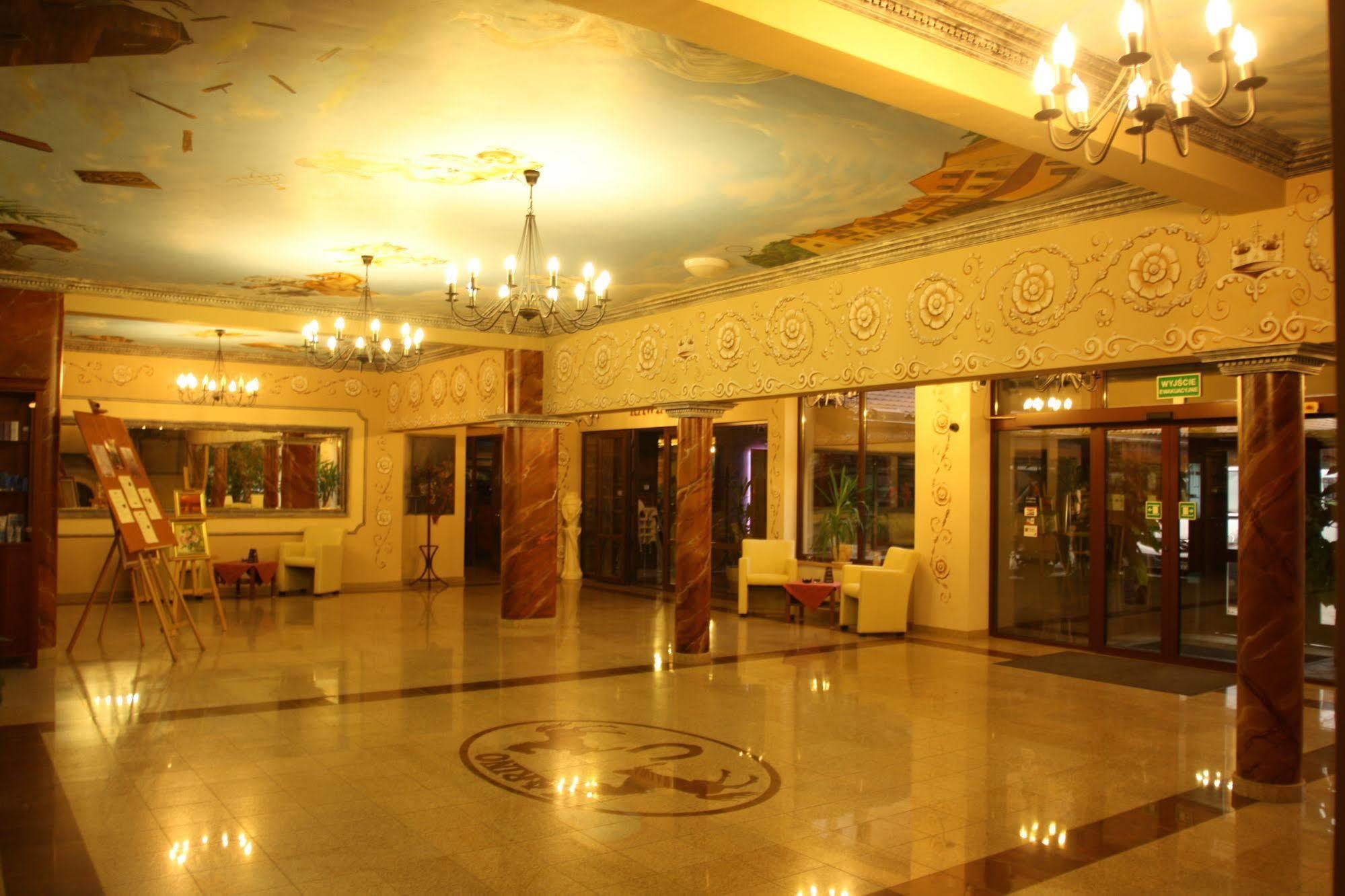 Hotel Karino Spa Polanczyk Bagian luar foto