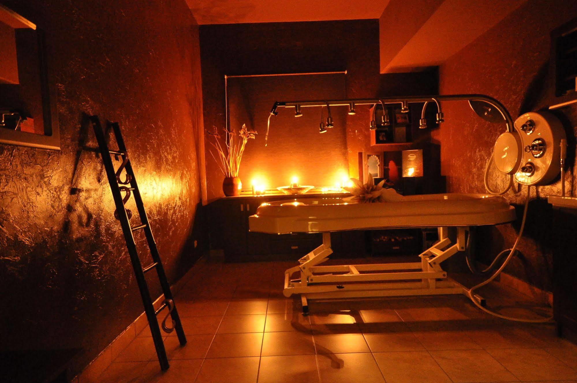 Hotel Karino Spa Polanczyk Bagian luar foto