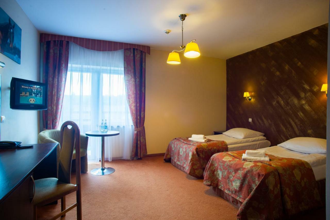 Hotel Karino Spa Polanczyk Bagian luar foto